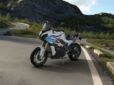 The 2023 BMW S1000XR: a motorcycle suitable for all types of roads?