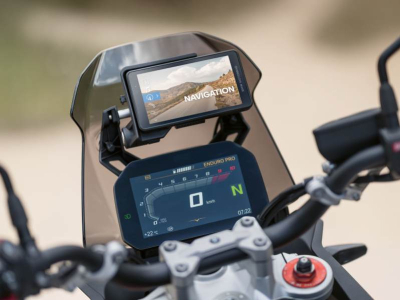 ConnectedRide Navigator : le nouveau GPS BMW Motorrad 100% moto