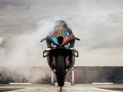 Dominate the track in style: BMW Motorrad motorcycles on the track!